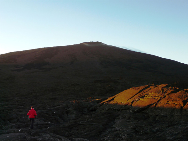 Randonnée sur le Piton de la Fournaise à La Réunion