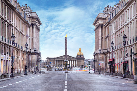 Paris with French bee