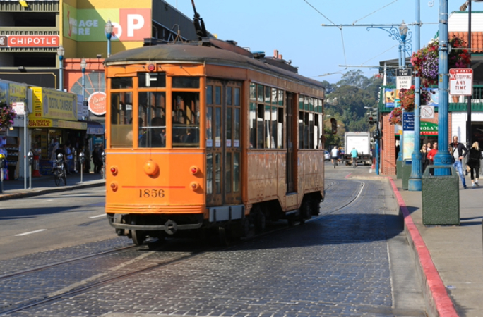 Train SF